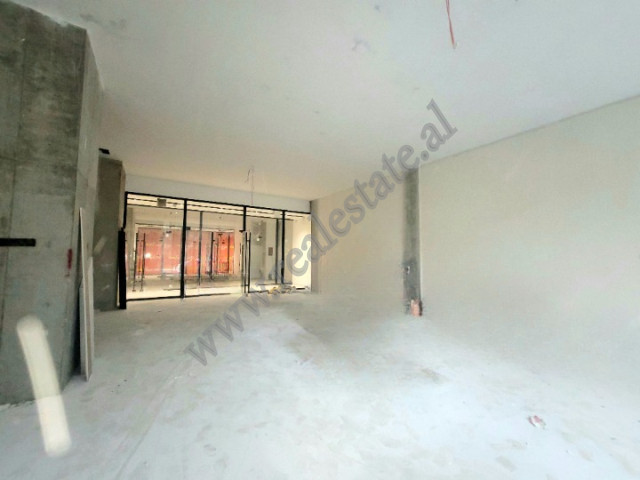 Commercial space for rent in Kavaja street in Tirana.&nbsp;
The store it is positioned on the groun